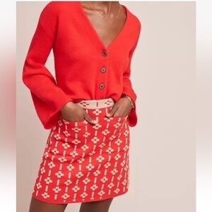 Maeve Anthropologie women’s Quant
Skirt orange red tan floral sweater material